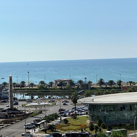 Апартамент У Моря Batoumi Extérieur photo